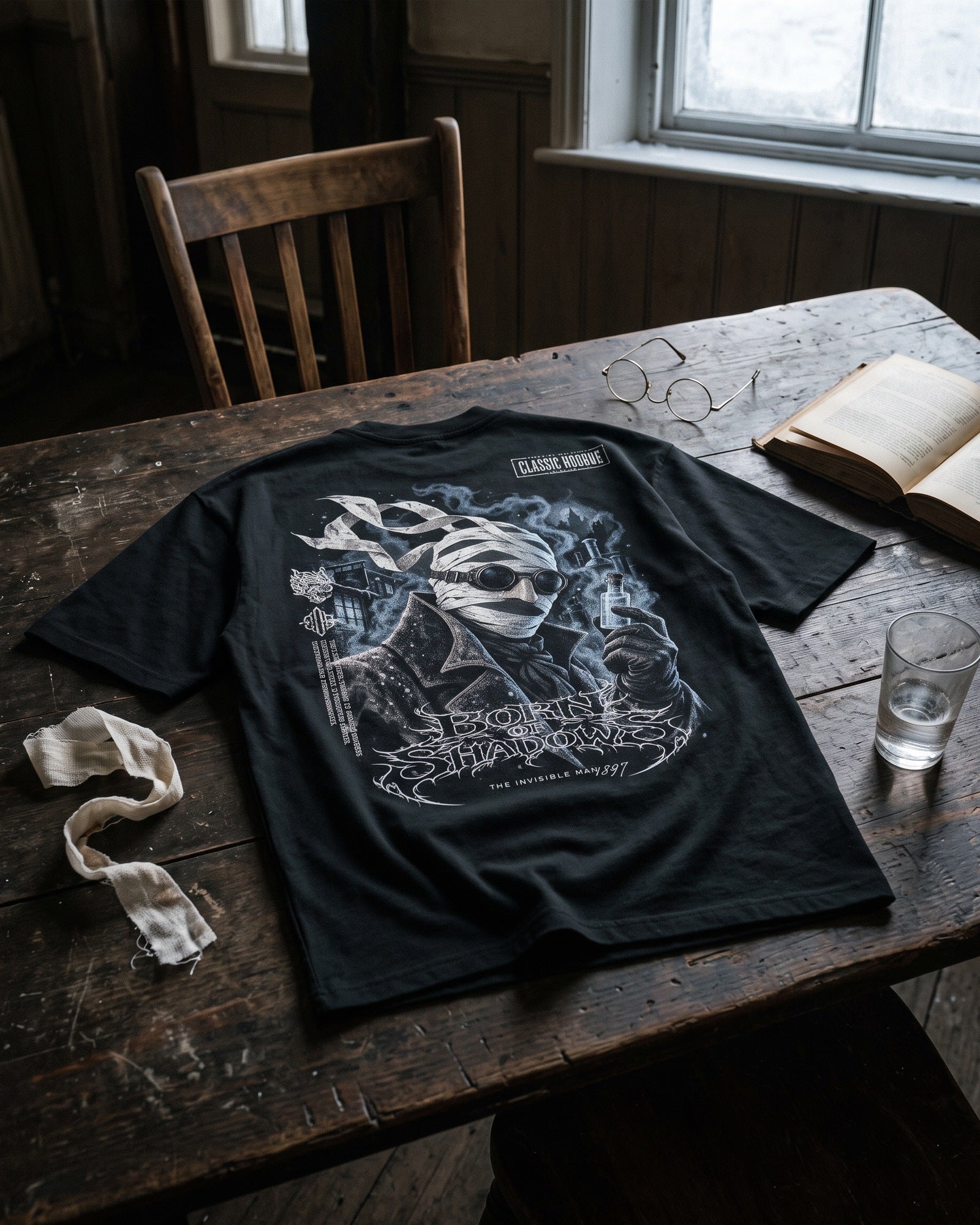'Halloween: The Invisible Man 1897' T-Shirt